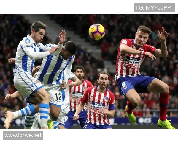 荷甲焦点战维迪斯迎战阿尔克马尔争夺关键三分之战